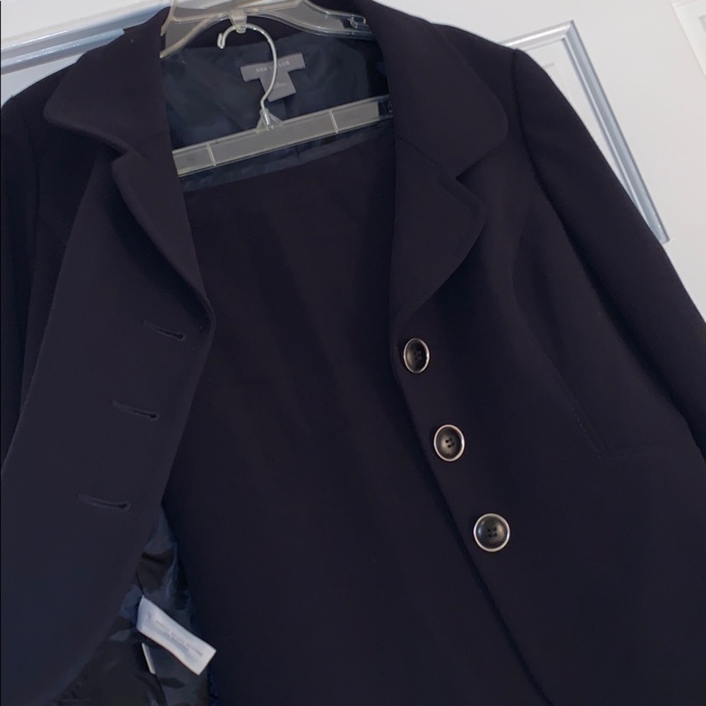 Beautiful Navy Scalloped Collar Ann Taylor Suit